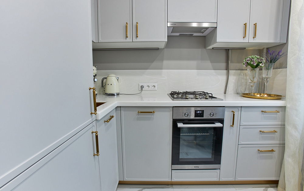 Светло-серия кухня для Розы Сябитовой